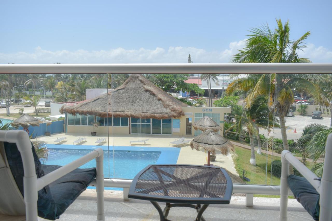 Luxury Caribbean Condos By Salvia Cancun Beachfront ภายนอก รูปภาพ
