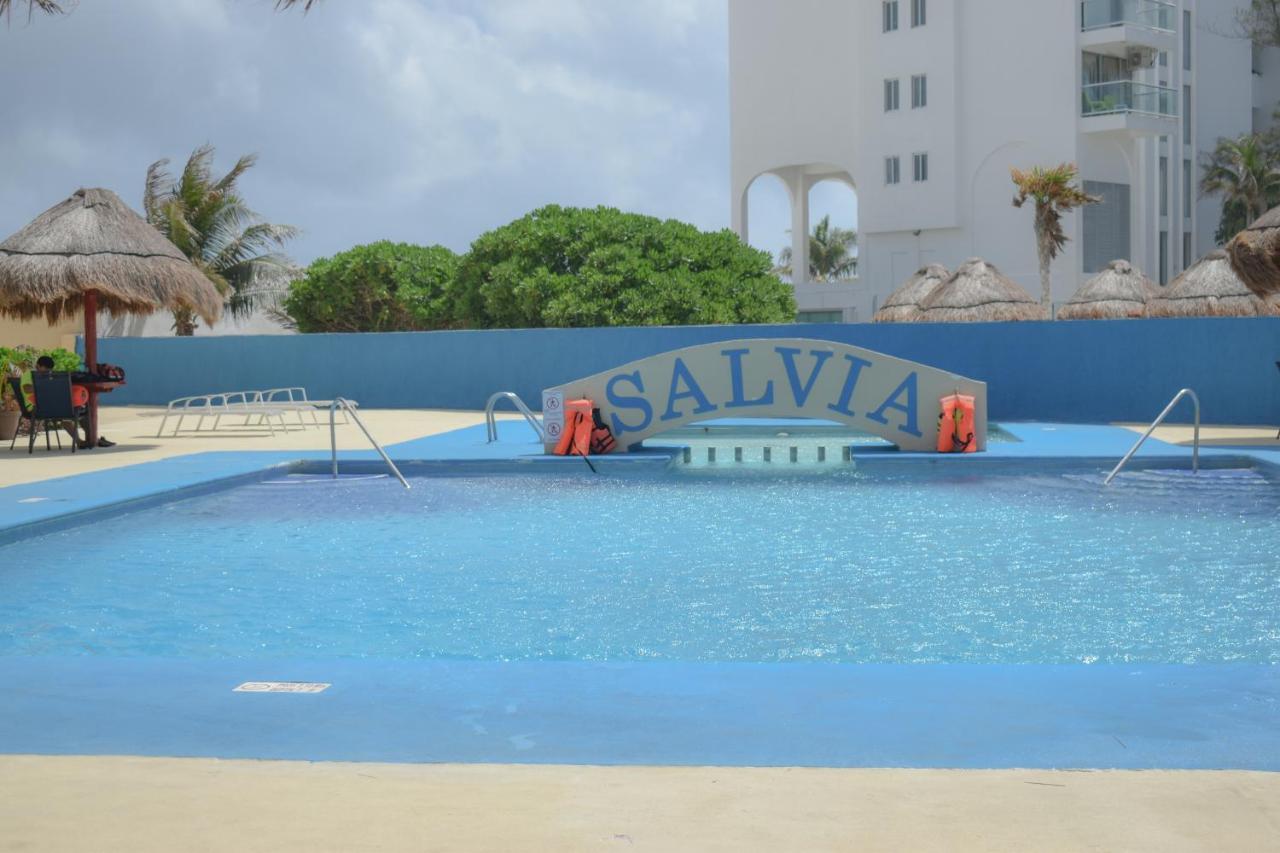 Luxury Caribbean Condos By Salvia Cancun Beachfront ภายนอก รูปภาพ