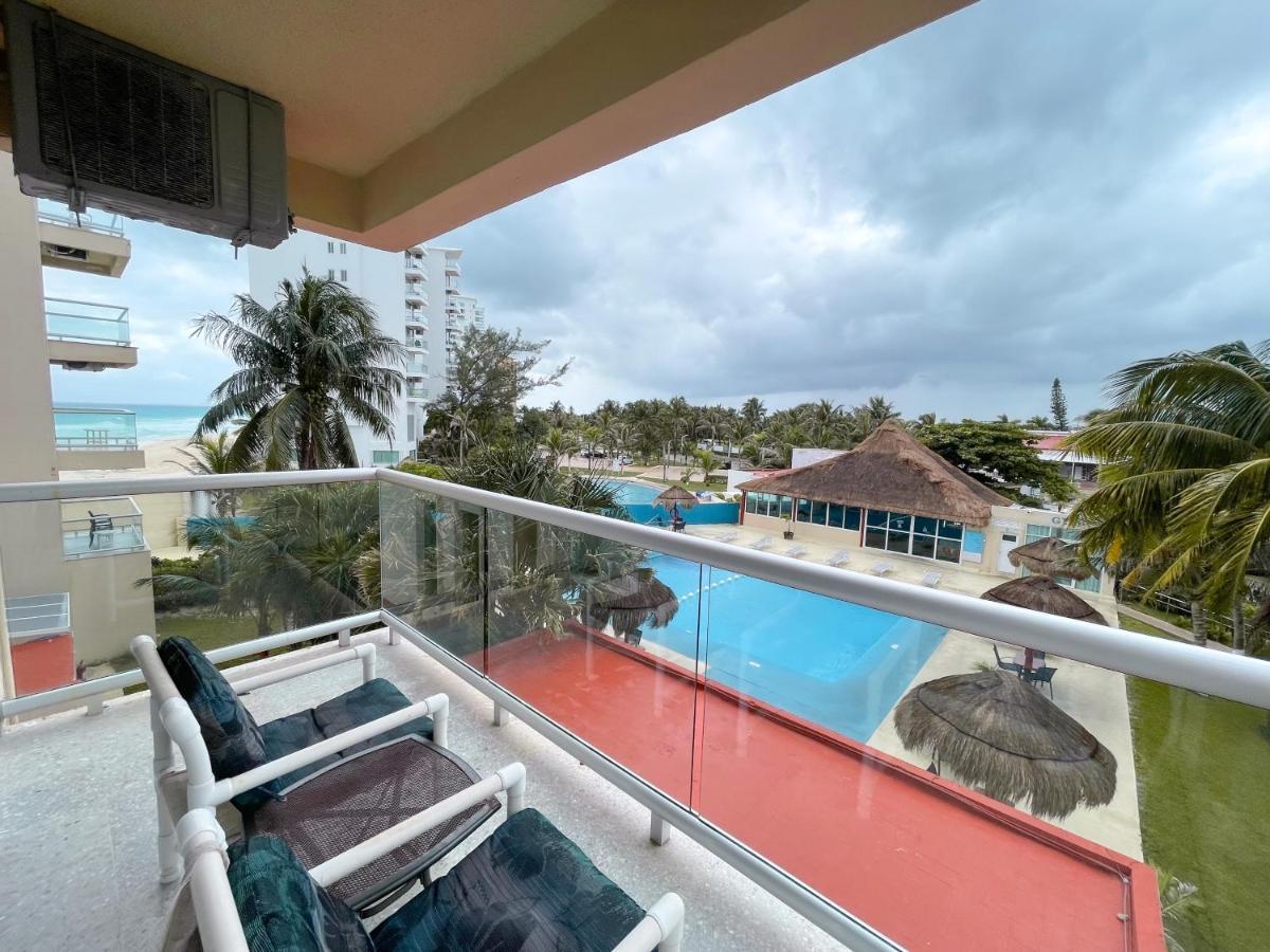 Luxury Caribbean Condos By Salvia Cancun Beachfront ภายนอก รูปภาพ