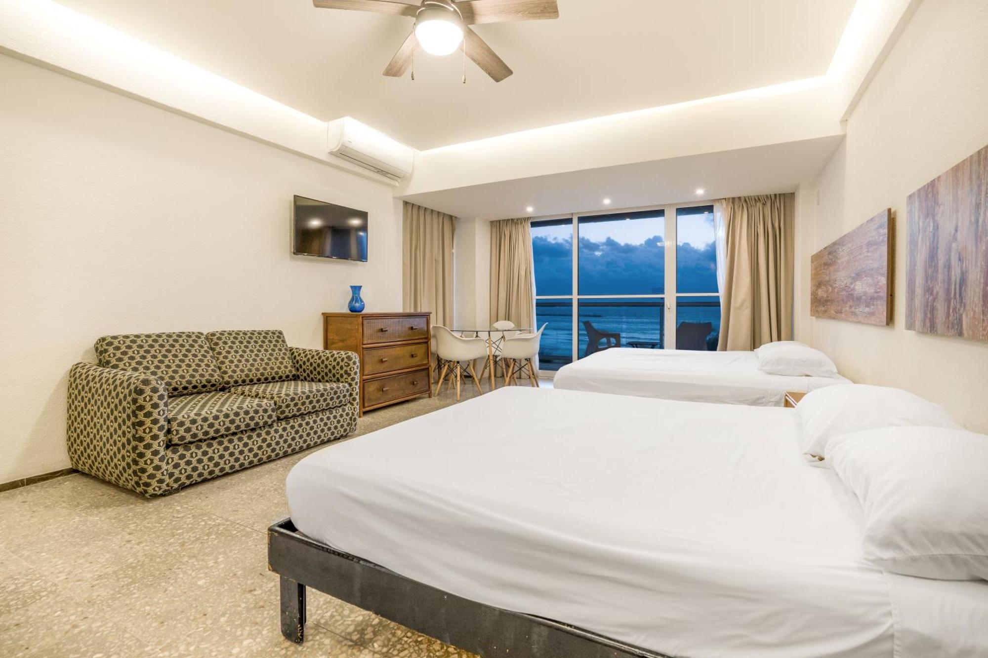Luxury Caribbean Condos By Salvia Cancun Beachfront ภายนอก รูปภาพ